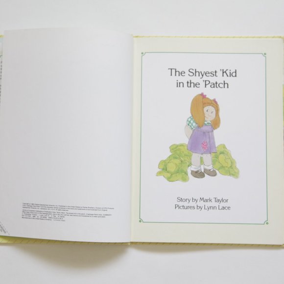 Vintage Cabbage Patch Kids Picture Books + Figures - Picture 4 of 12